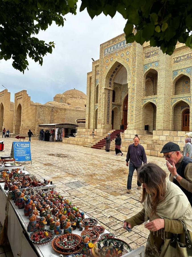 Готель Shahristan Plaza Бухара Екстер'єр фото